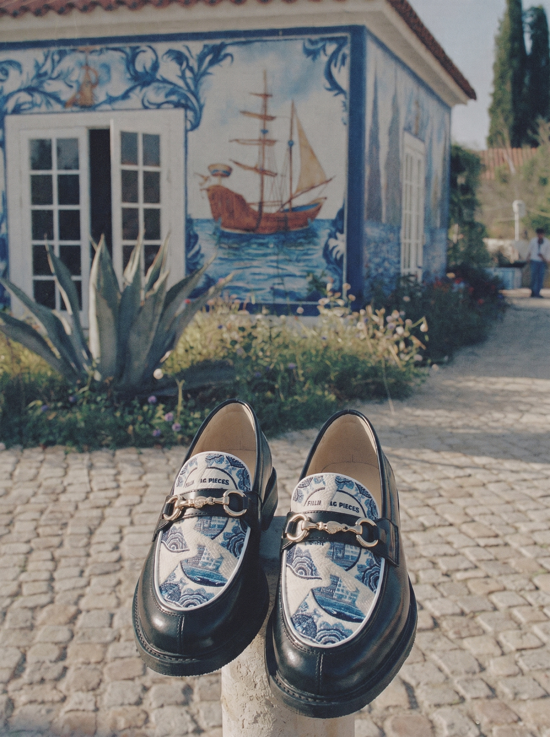 Filling Pieces poolside